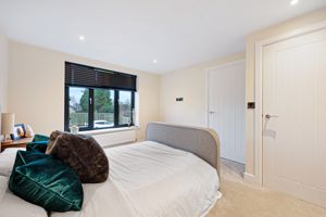 Photo 25- click for photo gallery